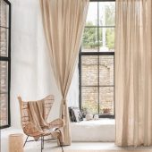 Lope_Curtain